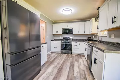 19 Osborne Street, Washington, WV 26181 - Photo 18
