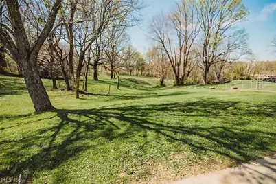 19 Osborne Street, Washington, WV 26181 - Photo 6