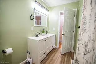 19 Osborne St, Washington, WV 26181 - Photo 32