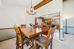 131 E 194th St, Euclid, OH 44119 - Photo 12