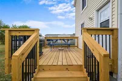 515 W 2nd Street, Port Clinton, OH 43452 - Photo 22