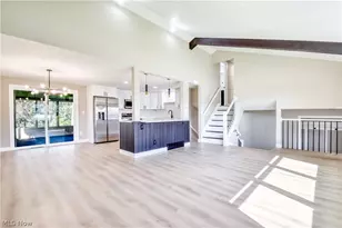 447 St Lawrence Blvd, Eastlake, OH 44095 - Photo 6