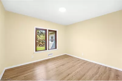 6370 Manchester Road, Parma, OH 44129 - Photo 20