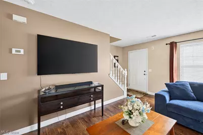 3400 Newport Cove #B-20, Willoughby, OH 44094 - Photo 8