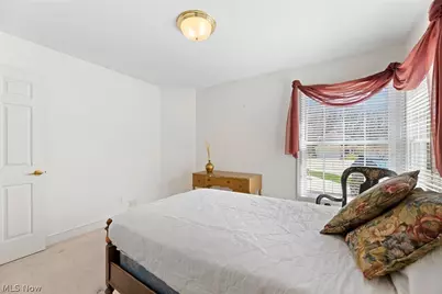 447 Armante Court, Akron, OH 44313 - Photo 24