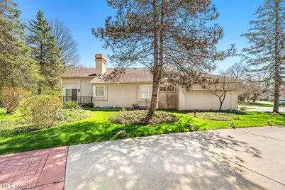 447 Armante Court, Akron, OH 44313 - Photo 32