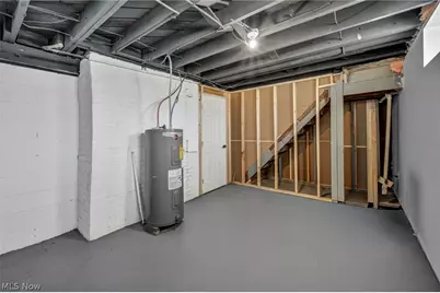 800 Independence Avenue, Akron, OH 44310 - Photo 32