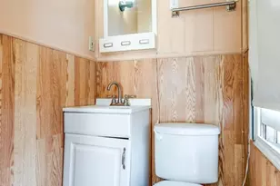 860 E 232nd St, Euclid, OH 44123 - Photo 12