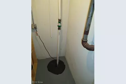 318 Van Buren Avenue, Cuyahoga Falls, OH 44221 - Photo 18