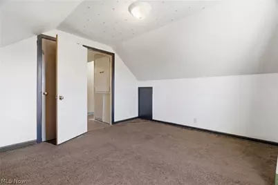 240 E 45th Street, Lorain, OH 44052 - Photo 28