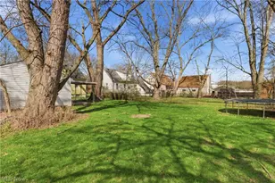 240 E 45th St, Lorain, OH 44052 - Photo 36