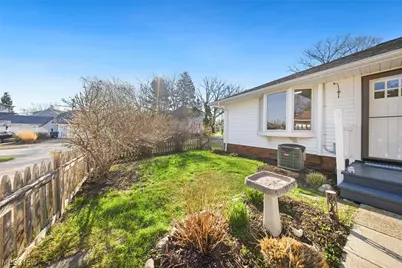 23904 Lake Road, Bay Village, OH 44140 - Photo 42