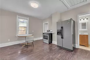 1926 E 123rd St, Loveland, OH 44106 - Photo 8