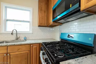 3720 Washington Park, Newburgh Heights, OH 44105 - Photo 14