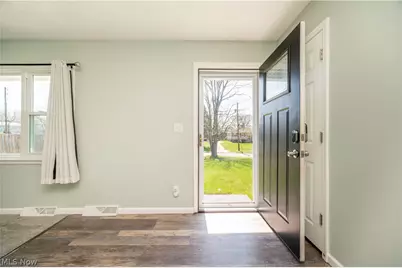 739 Notre Dame Avenue, Austintown, OH 44515 - Photo 16