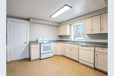 10105 Baltic Road, Loveland, OH 44102 - Photo 24