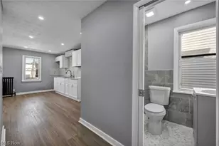 12929 Plover St, Oakwood, OH 44107 - Photo 18