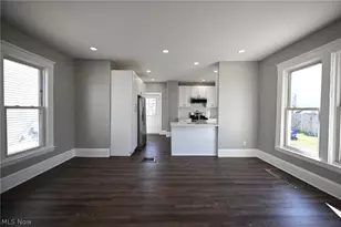 2221 E 97th St, Loveland, OH 44106 - Photo 8