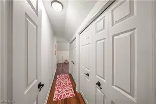 11779 Derbyshire Ln, Chagrin Falls, OH 44023 - Photo 30