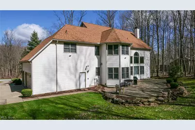11779 Derbyshire Lane, Chagrin Falls, OH 44023 - Photo 42