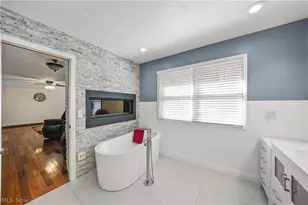 11779 Derbyshire Ln, Chagrin Falls, OH 44023 - Photo 26