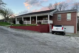 279 Virginia St, Wellsburg, WV 26070 - Photo 36
