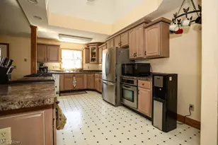 8651 Freedom Rd, Windham, OH 44288 - Photo 22