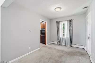 136 Pinehurst Road, Munroe Falls, OH 44262 - Photo 10
