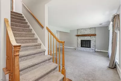 136 Pinehurst Road, Munroe Falls, OH 44262 - Photo 4