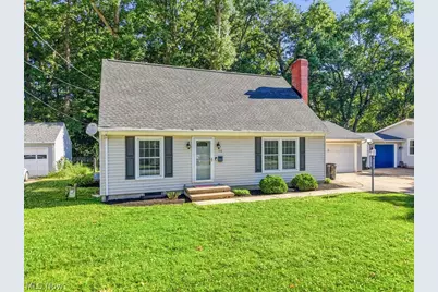 136 Pinehurst Road, Munroe Falls, OH 44262 - Photo 2