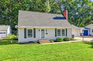 136 Pinehurst Rd, Munroe Falls, OH 44262 - Photo 2