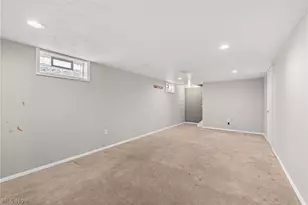 10055 Independence Dr, North Royalton, OH 44133 - Photo 32