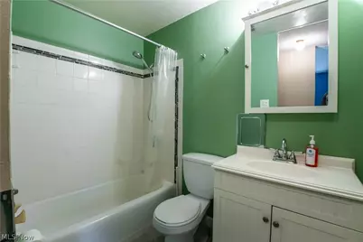 1993 Kelsey Drive, Cuyahoga Falls, OH 44221 - Photo 22