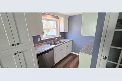 1311 18th Street NE, Canton, OH 44705 - Photo 8