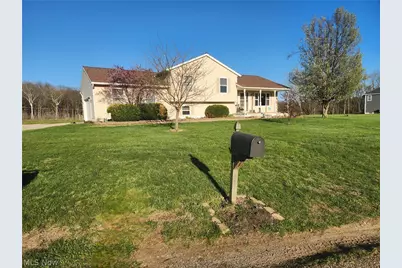 8550 Goldenrod Drive, Zanesville, OH 43821 - Photo 1