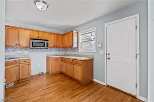 2221 E 71st St, Loveland, OH 44103 - Photo 16