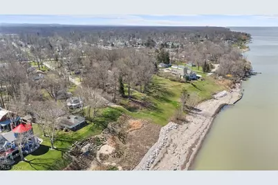 4633 Farley Drive, Mentor, OH 44060 - Photo 2