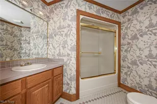 545 San Pier Dr, Akron, OH 44333 - Photo 34