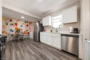 9902 Zimmer Ave, Loveland, OH 44102 - Photo 8