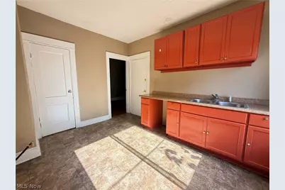 8206 Crumb Avenue, Loveland, OH 44103 - Photo 38