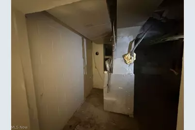 22 Uhler Avenue, Akron, OH 44310 - Photo 32