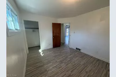 22 Uhler Avenue, Akron, OH 44310 - Photo 22