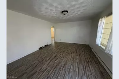 22 Uhler Avenue, Akron, OH 44310 - Photo 6