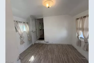 22 Uhler Avenue, Akron, OH 44310 - Photo 14