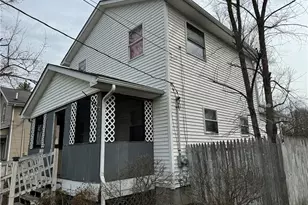 45 S Cedar St, Geneva, OH 44041 - Photo 2