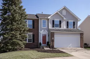 887 Woodfield Ln, Brunswick, OH 44212 - Photo 38