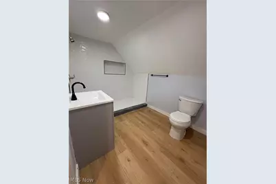 946 E 79th Street #3, Loveland, OH 44103 - Photo 6