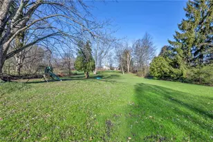 2526 River Rd, Willoughby Hills, OH 44094 - Photo 34