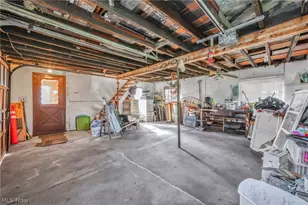 2526 River Rd, Willoughby Hills, OH 44094 - Photo 28