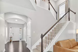 18079 Clare Ct, Strongsville, OH 44149 - Photo 6